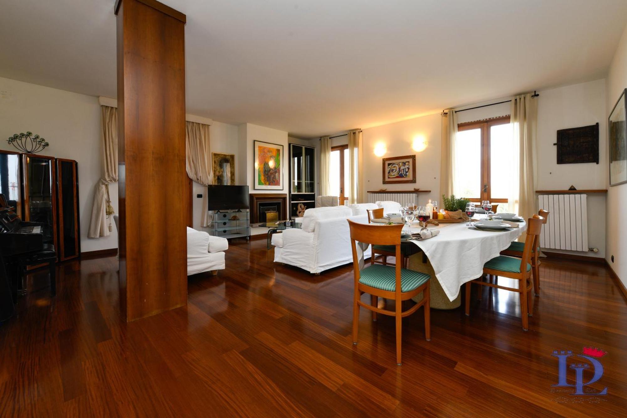Desenzanoloft Official Partner Marriott Homes & - Gardastar La Stella Del Desenzano del Garda